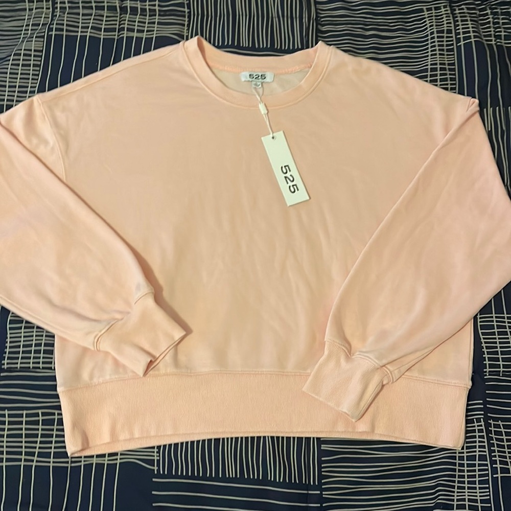 Cozy Women’s 525 America Cropped Sweatshirt